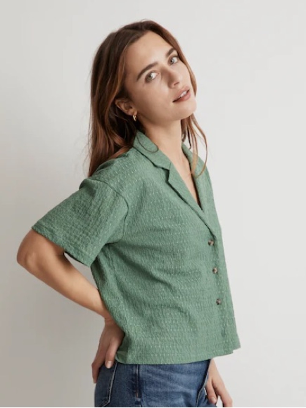 Madewell green crinkle knit button down shirt Small